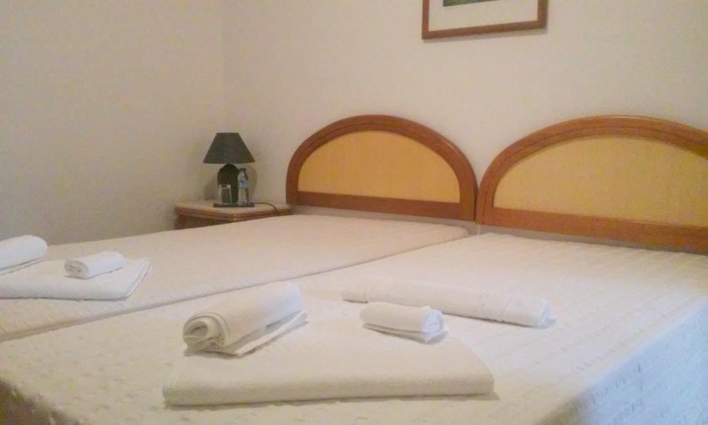 Quinta Da Moura Casa-De-Campo Pensionat Tavira Exteriör bild